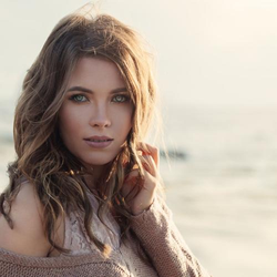 张芸熙安慰失恋弟情感故事场景